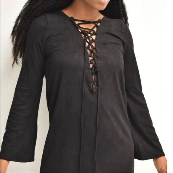 Olivaceous Black Lace Up Front Faux suede dress Witchy Bell Slve Size Large EUC - Picture 1 of 8